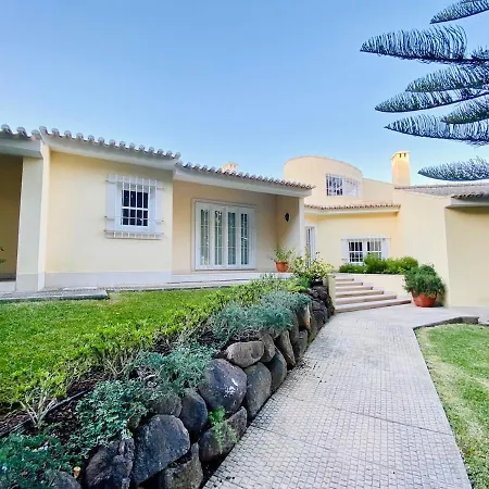 4 With Private Pool In Cascais