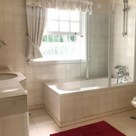 4 With Private Pool In Cascais